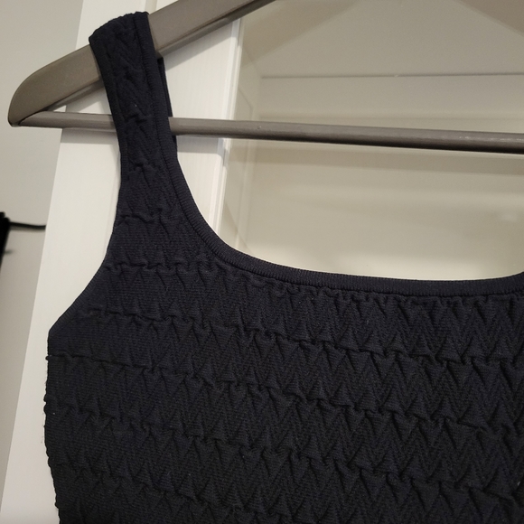 Babaton tank - Picture 2 of 4